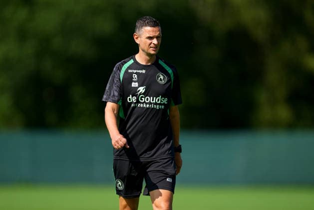 Training Sparta Rotterdam Rotterdam - Coach Rogier Meijer of Sparta Rotterdam during the a training in preperation of the 2026 2027 season. The training is set at Sportpark Nieuw-Terbregge on 6 July 2026 in Rotterdam, The Netherlands. (VK Sportphoto Yannick Verhoeven) Copyright: xYannickxVerhoevenx