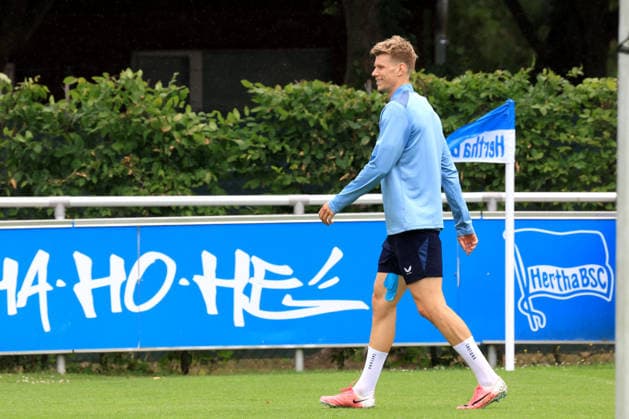 DEU, DFL, 2. FBL Hertha BSC, Training, 06.07.2026, Sportforum, Berlin, DEU, DFL, 2. FBL Hertha BSC, Training, Luca Schuler (Hertha BSC Berlin 18) DFL - regulations prohibit any use of Photographs as image sequences and or quasi-video *** GER, DFL, 2nd Bundesliga Hertha BSC, Training, July 6, 2026, Sportforum, Berlin, GER, DFL, 2nd Bundesliga Hertha BSC, Training, Luca Schuler Hertha BSC Berlin 18 DFL regulations prohibit any use of photographs as image sequences and or quasi-video nordphotoxGmbHx xEngler nph00076