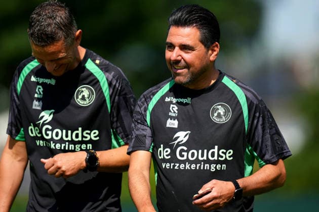 Training Sparta Rotterdam Rotterdam - Coach Rogier Meijer of Sparta Rotterdam, Performance Coach Dino Nunes of Sparta Rotterdam during the a training in preperation of the 2026 2027 season. The training is set at Sportpark Nieuw-Terbregge on 6 July 2026 in Rotterdam, The Netherlands. (VK Sportphoto Yannick Verhoeven) Copyright: xYannickxVerhoevenx
