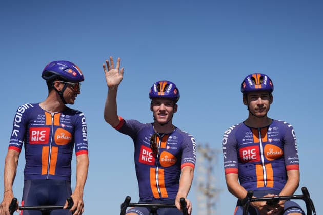 Tercera etapa del Tour de Francia 2026 Los ciclistas del equipo Team Picnic PostNL durante la tercera etapa del Tour de Francia 2026, a 6 de julio de 2026, en Granollers, Barcelona, Catalunya (Espana). La tercera etapa del Tour de Francia, que recorre 195 kilómetros, se celebra con un formato excepcional sin aficionados ni caravana publicitaria en la parte final por los incendios forestales que están sacudiendo la zona. 06 JULIO 2026 Granollers, Barcelona, Catalunya Granollers, Barcelona, Catalunya Espana *** Stage 3 of the 2026 Tour de France Riders from Team Picnic PostNL during Stage 3 of the 2026 Tour de France, on July 6, 2026, in Granollers, Barcelona, Catalonia, Spain. The third stage of the Tour de France, covering 195 kilometers, is being held under exceptional circumstances—without spectators or a promotional motorcade in the final stretch—due to the wildfires ravaging the area. JULY 6, 2026 Granollers, Barcelona, Catalonia Granollers, Barcelona, Catalonia, Spain  Copyright: xDavidxZorrakinox 7649359