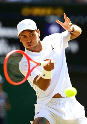 Flavio Cobolli during his fourth round match Wimbledon Tennis Championships, Day 8, The All England Lawn Tennis and Croquet Club, London, UK - 06 Jul 2026London The All England Lawn Tennis and United Kingdom  Copyright: xJamesxMarsh Shutterstockx 16978026bl