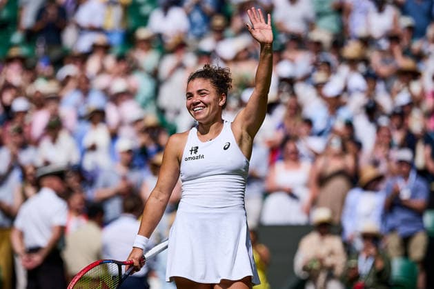 July 6, 2026, London, London, Great Britain: Alexandra Eala of Philippines, Jasmine Paolini of Italy shaking hands after their Match during The Championships Wimbledon , 6.7.2026 in London (All England Lawn Tennis and Croquet Club), Great Britain Tennis 2026: Grand Slam: The Championships Wimbledon: 8th Day: 4th Round: PAOLINI 6:4 4:6 6:3 EALA  - ZUMAs343 20260706_zsp_s343_084 Copyright: xMathiasxSchulzx