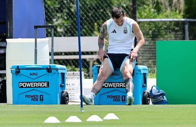 FIFA World Cup, WM, Weltmeisterschaft, Fussball 2026 - Argentina training session Argentina™s national soccer team player Lionel Messi attends a training session in Kennesaw, Georgia, USA, 06 July 2026. Argentina will face Egypt on 07 July in a FIFA World Cup 2026 round of 16 match. KENNESAW United States  Copyright: xRONALDxWITTEKx