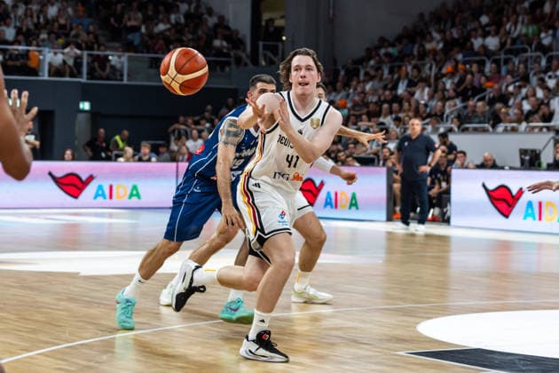 GER, FIBA Basketball World Cup 2027, European Qualifiers, Deutschland-Zypern. 06.07.2026, Brose Arena, Bamberg, GER, FIBA Basketball World Cup 2027, European Qualifiers, Deutschland-Zypern. Simonas Lukosius (Deutschland, No41) Â Foto: Alexander Trienitz Bamberg Brose Arena Bayern Deutschland *** GER, 2027 FIBA Basketball World Cup, European Qualifiers, Germany vs. Cyprus, July 6, 2026, Brose Arena, Bamberg, GER, FIBA Basketball World Cup 2027, European Qualifiers, Germany vs. Cyprus, Simonas Lukosius (Germany), No. 41. Photo by Alexander Trienitz, Bamberg, Brose Arena, Bavaria, Germany