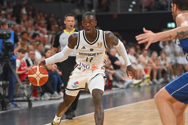 Dennis SCHROEDER (GER), Aktion, Basketball Laenderspiel WM Qualifikation Deutschland (GER) - Zypern (CYP) am 06.07.2026 Brose Arena Bamberg. *** Dennis SCHROEDER GER, Action, Basketball International Match, World Cup Qualifier: Germany (GER) vs. Cyprus (CYP) on July 6, 2026, at Brose Arena, Bamberg