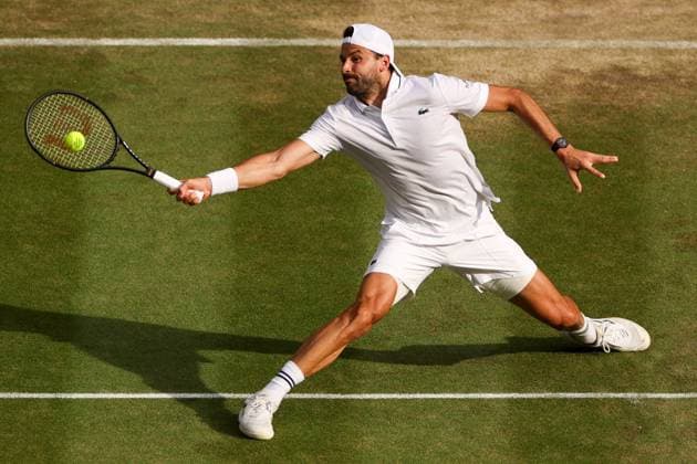 Grigor Dimitrov during his round of 16 match Wimbledon Tennis Championships, Day 8, The All England Lawn Tennis and Croquet Club, London, UK - 06 Jul 2026London The All England Lawn Tennis and United Kingdom  Copyright: xEllaxLing Shutterstockx 16978025cg