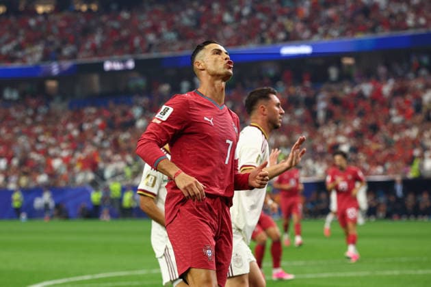 FIFA World Cup, WM, Weltmeisterschaft, Fussball 2026: Portugal v Spain DALLAS, USA - 6th July 2026: Cristiano Ronaldo of Portugal reacts to a missed chance during the FIFA World Cup 2026 Round of 16 match between Portugal and Spain at Dallas Stadium Dallas Dallas Stadium United States of America Copyright: xCraigxMercerx xPeakxActionxPhotosx