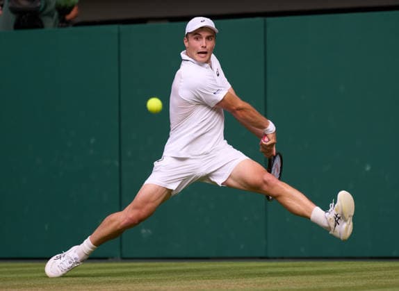 2026 Wimbledon, July 06, Round of 16 LONDON, - JULY 6: Arthur Fery of Great Britain plays a shot against Grigor Dimitrov of Bulgaria during the 2026 Wimbledon, July 06, Round of 16 at The all England club, Wimbledon on July 6, 2026 in London, GBR. London The all England club, Wimbledon GBR Copyright: xPeterxvanxdenxBerg ISIxPhotosx 9468