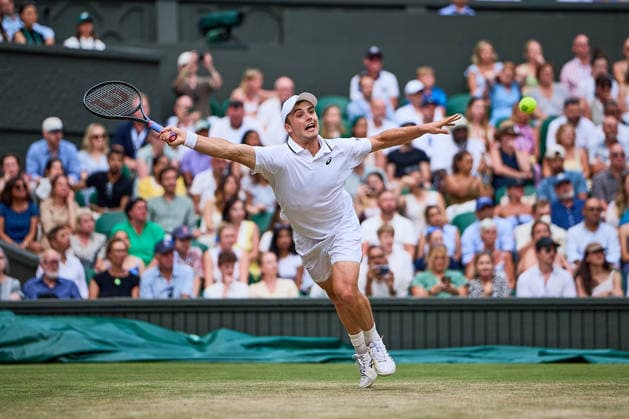 July 6, 2026, London, London, Great Britain: Arthur Fery of Great Britain returns with forehand during The Championships Wimbledon , 6.7.2026 in London (All England Lawn Tennis and Croquet Club), Great Britain Tennis 2026: Grand Slam: The Championships Wimbledon: 8th Day: 4th Round: FERY 7:5 3:6 4:6 6:4 7:6 DIMITROV  - ZUMAs343 20260706_zsp_s343_142 Copyright: xMathiasxSchulzx