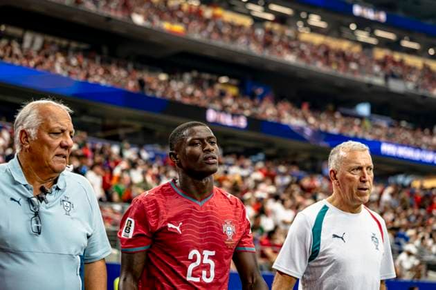 DALLAS - (m) Nuno Mendes of Portugal during the 2026 World Cup match between Portugal and Spain at Dallas Stadium on July 6, 2026, in Dallas, United States. (Photo by Stefan Koops EYE4IMAGES DeFodi Images) - *** DALLAS: Nuno Mendes of Portugal during the 2026 World Cup match between Portugal and Spain at Dallas Stadium on July 6, 2026, in Dallas, United States. Photo by Stefan Koops, EYE4IMAGES, DeFodi Images