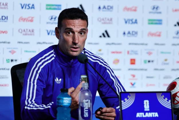 FIFA World Cup, WM, Weltmeisterschaft, Fussball 2026 - Argentina press conference, PK, Pressekonferenz Argentina s head coach Lionel Scaloni gives a press conference in Atlanta, Georgia, USA, 06 July 2026. Argentina will face Egypt on 07 July in their FIFA World Cup 2026 round of 16 match. ATLANTA United States  Copyright: xRONALDxWITTEKx