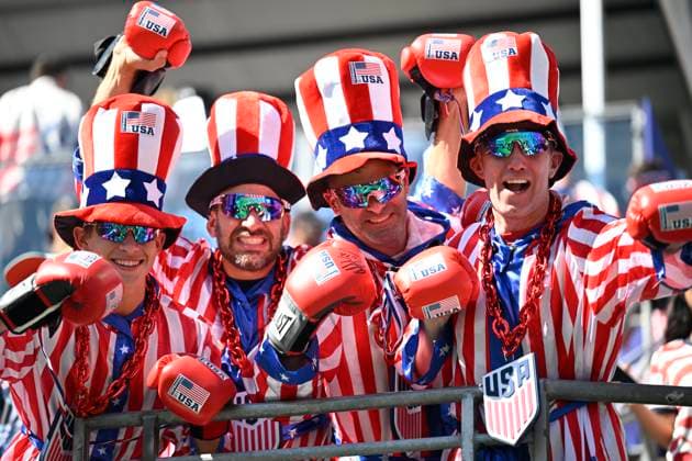 USA vs Belgium - FIFA World Cup, WM, Weltmeisterschaft, Fussball 2026 SEATTLE, UNITED STATES OF AMERICA - JULY 06 : Supporters and fans of USA pictured during the FIFA World Cup 2026 round of 16 match between the United States of America and Belgium at the Lumen Field stadium on July 6, 2026 in Seattle, United States of America, 06 07 2026 Seattle United States of America  Copyright: xNicoxVereeckenx