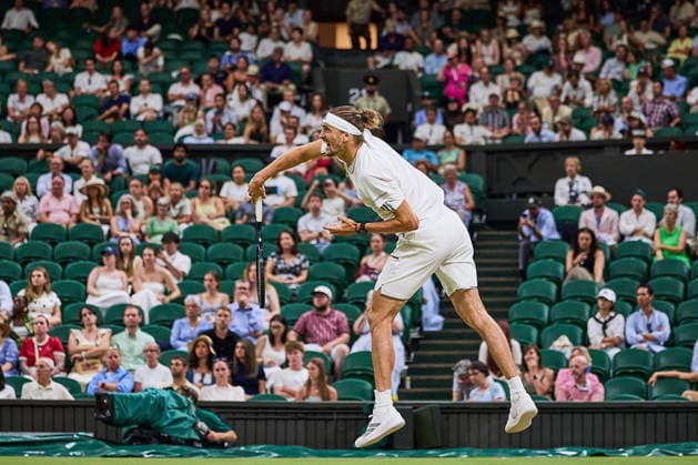 July 7, 2026, London, London, Great Britain: Alexander Zverev of Germany serves during The Championships Wimbledon , 6.7.2026 in London (All England Lawn Tennis and Croquet Club), Great Britain Tennis 2026: Grand Slam: The Championships Wimbledon: 8th Day: 4th Round: ZVEREV Vs LECHECKA  - ZUMAs343 20260707_zsp_s343_030 Copyright: xMathiasxSchulzx