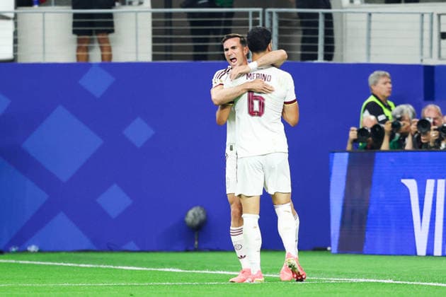 July 6, 2026, Arlington, Tx, United States: Mikel Merino player of Spain celebrates his goal during the Round of 16 match between Portugal and Spain at the FIFA World Cup, WM, Weltmeisterschaft, Fussball at Dallas Stadium, in Texas, United States, on Monday, July 06, 2026. FIFA World Cup 2026 - Round Of 16 - Portugal V Spain  - ZUMAv122 20260706_aap_v122_088 Copyright: xWilliamxVolcovx