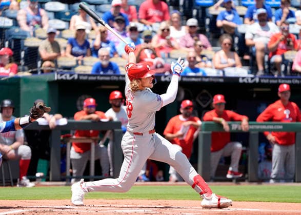 July 06, 2026: Philadelphia Phillies third baseman Alec Bohm (28) hits an RBI double against the Royals at Kauffman Stadium Kansas City, Missouri. CSM. Kansas City United States - ZUMAc04_ 20260706_zma_c04_033 Copyright: xJonxRobichaudx