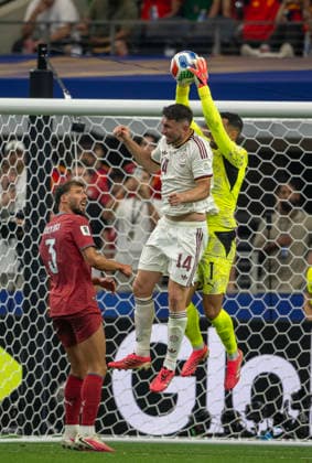 July 6, 2026, Arlington, Texas, USA: Portugal player 1 GK DIEGO COSTA saving the kick in by Spain with Spain player 14 Def GONCALO INACIO trying to use a head kick with Portugal player 3 Def RUBEN DIAS looking on Arlington USA - ZUMAm147 20260706_zap_m147_039 Copyright: xHossxMcBainx