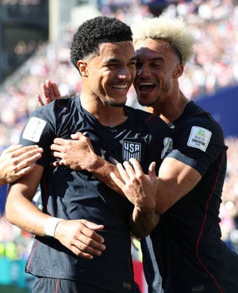 (260707) -- SEATTLE, July 7, 2026 -- Malik Tillman (L) and Antonee Robinson of the United States celebrate scoring during the round of 16 match between the United States and Belgium at the 2026 FIFA World Cup, WM, Weltmeisterschaft, Fussball at Seattle Stadium in Seattle, the United States, July 6, 2026. ) (SP)U.S.-SEATTLE-FOOTBALL-FIFA WORLD CUP-ROUND OF 16-USA VS BEL MaoxSiqian 