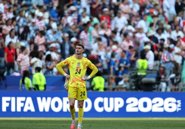 (260707) -- SEATTLE, July 7, 2026 -- Matt Freese, goalkeeper of the United States, looks dejected after losing the round of 16 match between the United States and Belgium at the 2026 FIFA World Cup, WM, Weltmeisterschaft, Fussball at Seattle Stadium in Seattle, the United States, July 6, 2026. Xu Chang) (SP)U.S.-SEATTLE-FOOTBALL-FIFA WORLD CUP-ROUND OF 16-USA VS BEL CaoxCan 