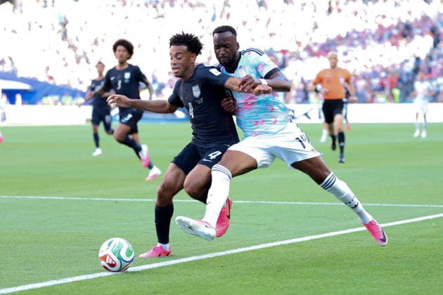 July 6, 2026, Seattle, Washington, US: United States of America midfielder Tyler Adams (4) and Belgium midfielder Dodi Lukebakio (14) fight for ball in the first half game US national team, Nationalteam vs Belgium National Team for the FIFA World Cup, WM, Weltmeisterschaft, Fussball round of 16 match, at Seattle Stadium. USA National Team Vs Belgium National Team  - ZUMAl181 20260706_zsp_l181_047 Copyright: xMelissaxLevinx