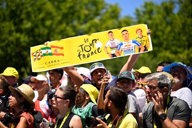 Tour de France 2026 Stage 4 FOIX, FRANCE - JULY 07 : illustration picture supporters during stage 4 of the 113rd edition of Tour de France an UCI World Tour 2.UWT cycling road race stage for Men Elite of 182 km with start in Carcassonne and finish in Foix on July 7, 2026 in Foix, France, 07 07 2026 Foix France  Copyright: xTomasxSiskx