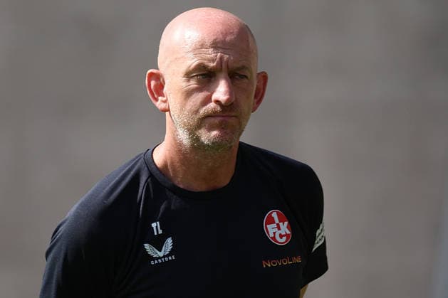 07.07.2026, xrekx, Fussball 2.Bundesliga, 1.FC Kaiserslautern - Training v.l. Torsten Lieberknecht Trainer (1.FC Kaiserslautern) (DFL DFB REGULATIONS PROHIBIT ANY USE OF PHOTOGRAPHS as IMAGE SEQUENCES and or QUASI-VIDEO) Kaiserslautern *** July 7, 2026, xrekx, Soccer 2. Bundesliga, 1 FC Kaiserslautern Training: Torsten Lieberknecht, Coach of 1 FC Kaiserslautern. DFL and DFB regulations prohibit any use of photographs as image sequences and or quasi-video. Kaiserslautern