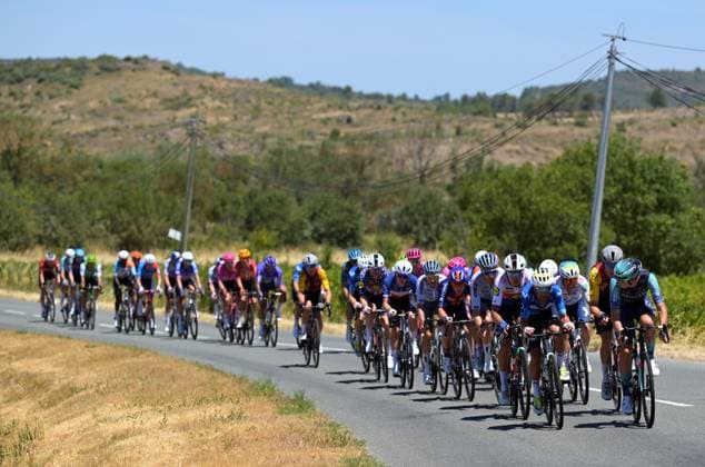 The breakaway group pictured during stage 4 of the 2026 Tour de France cycling race, a stage of 181,9km from Carcassonne to Foix, on Tuesday 07 July 2026. The 113th edition of the Tour de France starts on Saturday 4 July in Barcelona, Spain, and will finish in Paris, France on the 26th of July. DAVIDxPINTENS  x180605679x