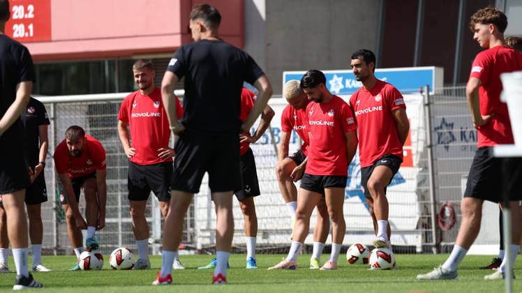 Football, 2nd Bundesliga, 1. FC Kaiserslautern, training