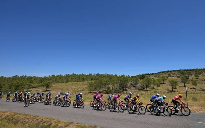 The pack of riders pictured in action during stage 4 of the 2026 Tour de France cycling race, a stage of 181,9km from Carcassonne to Foix, on Tuesday 07 July 2026. The 113th edition of the Tour de France starts on Saturday 4 July in Barcelona, Spain, and will finish in Paris, France on the 26th of July. DAVIDxPINTENS  x180613387x