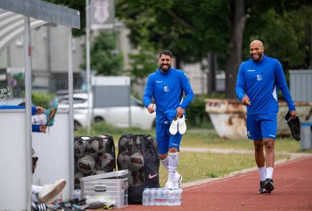 Football, RL North-East, VSG Altglienicke, training session with new signings Brooks and Cigerci