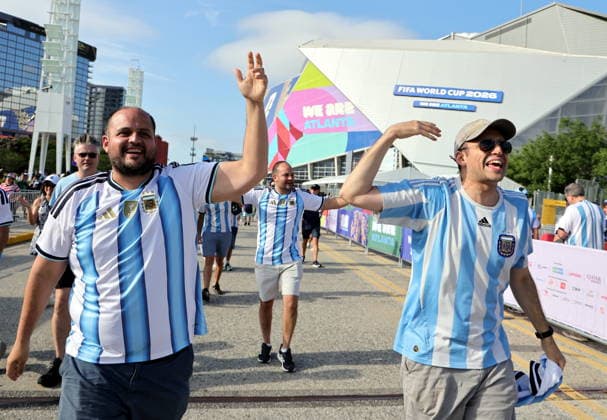 FIFA World Cup, WM, Weltmeisterschaft, Fussball 2026 - Round of 16 - Argentina vs Egypt Fans of Argentina ahead of the FIFA World Cup 2026 Round of 16 match Argentina against Egypt, in Atlanta, USA, 07 July 2026. ATLANTA United States  Copyright: xCRISTOBALxHERRERA-ULASHKEVICHx