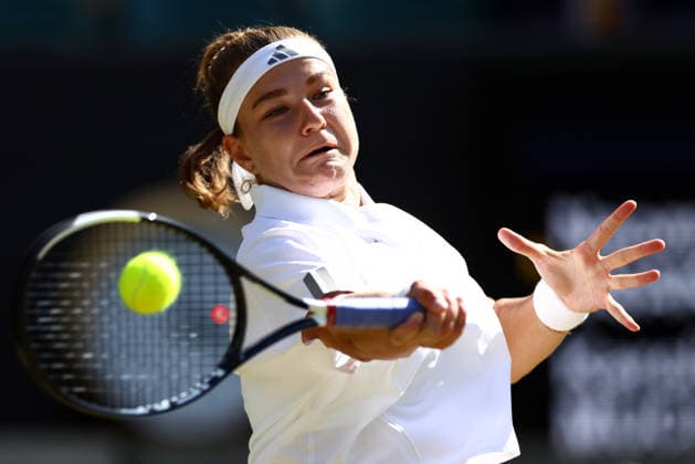 Karolina Muchova during her quarter-final match Wimbledon Tennis Championships, Day 9, The All England Lawn Tennis and Croquet Club, London, UK - 07 Jul 2026London The All England Lawn Tennis and United Kingdom  Copyright: xJamesxMarsh Shutterstockx 16978027cf