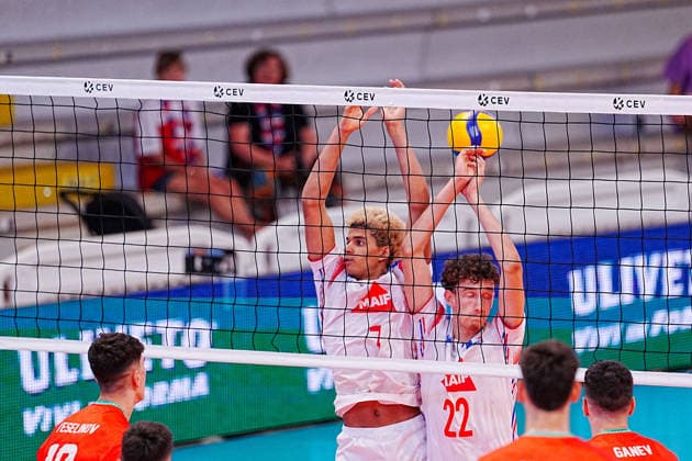 IPA86475177 - France vs. Bulgaria during the CEV U18 European Championship, EM, Europameisterschaft July 7, 2026, in Cisterna (Italy) during the U18 Volleyball European Championship—France vs. Bulgaria, CEV Eurovolley Men s match in Cisterna, Italy, July 7, 2026  Copyright: xLuigixMariani IPAxSportx xx 86475177