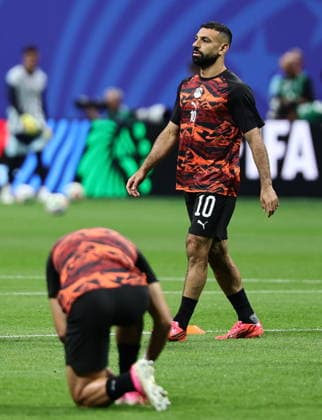 FIFA World Cup, WM, Weltmeisterschaft, Fussball 2026 - Round of 16 - Argentina vs Egypt Mo Salah of Egypt walks on the pitch during warm-up ahead of the FIFA World Cup 2026 Round of 16 match Argentina against Egypt, in Atlanta, USA, 07 July 2026. ATLANTA United States  Copyright: xRONALDxWITTEKx