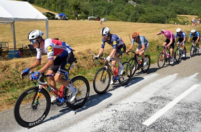The leading group pictured in action during stage 4 of the 2026 Tour de France cycling race, a stage of 181,9km from Carcassonne to Foix, on Tuesday 07 July 2026. The 113th edition of the Tour de France starts on Saturday 4 July in Barcelona, Spain, and will finish in Paris, France on the 26th of July. DAVIDxPINTENS  x180638270x