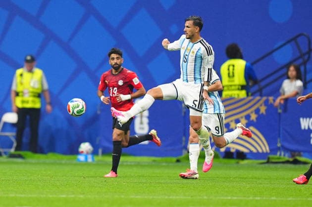 Argentina v Egypt - FIFA World Cup, WM, Weltmeisterschaft, Fussball 2026 - Round of 16 ATLANTA, USA - JULY 07: Leandro Paredes (5) of Argentina in action during the 2026 FIFA World Cup Round of 16 match between Argentina and Egypt at Mercedes-Benz Stadium (Atlanta Stadium) in Atlanta, Georgia, United States on July 07, 2026. Evrim Aydin Anadolu Georgia United States. Editorial use only. Please get in touch for any other usage.  Copyright: x2026xAnadoluxEvrimxAydinx