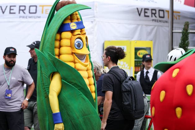 CYCLING - Oesterreich Rundfahrt 2026 GRAZ,AUSTRIA,07.JUL.26 - CYCLING - Tour of Austria, team presentation. Image shows a mascot.  GEPAxpictures xJamesxDoak