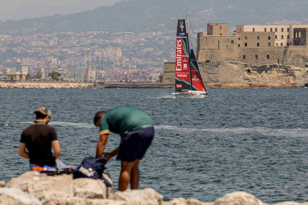 Emirates Team New Zealand and Prada Luna Rossa Test AC40s in Naples The two AC40 yachts of Emirates Team New Zealand and Prada Luna Rossa took part in a test sailing session in the Gulf of Naples ahead of the America™s Cup qualifiers scheduled for September. The training session allowed both crews to fine-tune their boats and sailing strategies while offering spectators a preview of the high-performance foiling yachts that will compete in one of the world s most prestigious sailing events. _BPH0486 Copyright: xAntonioxBalascox