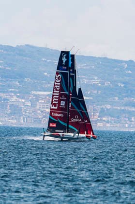 Emirates Team New Zealand and Prada Luna Rossa Test AC40s in Naples The two AC40 yachts of Emirates Team New Zealand and Prada Luna Rossa took part in a test sailing session in the Gulf of Naples ahead of the America™s Cup qualifiers scheduled for September. The training session allowed both crews to fine-tune their boats and sailing strategies while offering spectators a preview of the high-performance foiling yachts that will compete in one of the world s most prestigious sailing events. _BPH9868 Copyright: xAntonioxBalascox