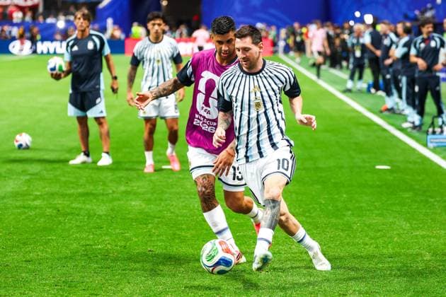 RECORD DATE NOT STATED FIFA World Cup, WM, Weltmeisterschaft, Fussball 2026 - Round of 16 - Argentina v Egypt Lionel Messi player of Argentina during the warm-up before the Round of 16 match between Argentina and Egypt at the FIFA World Cup, at Atlanta Stadium, in Georgia, United States, on Tuesday, July 07, 2026.(Foto: William Volcov Brazil Photo Press IMAGO) Sports Atlanta GA United States Copyright: xWILLIAMxVOLCOVx