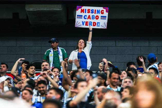 RECORD DATE NOT STATED FIFA World Cup, WM, Weltmeisterschaft, Fussball 2026 - Round of 16 - Argentina v Egypt Cape Verde fans during the Round of 16 match between Argentina and Egypt at the FIFA World Cup, at Atlanta Stadium, in Georgia, United States, on Tuesday, July 07, 2026.(Foto: William Volcov Brazil Photo Press IMAGO) Sports Atlanta GA United States Copyright: xWILLIAMxVOLCOVx