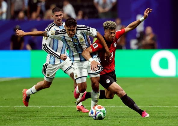 FIFA World Cup, WM, Weltmeisterschaft, Fussball 2026 - Round of 16 - Argentina vs Egypt Nahuel Molina of Argentina (L) and Emam Ashour of Egypt in action during the FIFA World Cup 2026 Round of 16 match Argentina against Egypt, in Atlanta, USA, 07 July 2026. ATLANTA United States  Copyright: xCRISTOBALxHERRERA-ULASHKEVICHx