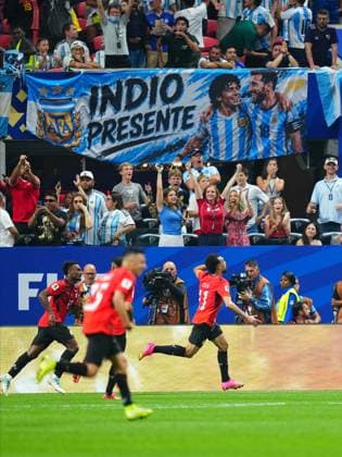 Argentina v Egypt - FIFA World Cup, WM, Weltmeisterschaft, Fussball 2026 - Round of 16 ATLANTA, USA - JULY 07: Mostafa Ziko (11) of Egypt celebrates with his teammates after scoring a goal during the 2026 FIFA World Cup Round of 16 match between Argentina and Egypt at Mercedes-Benz Stadium (Atlanta Stadium) in Atlanta, Georgia, United States on July 07, 2026. Evrim Aydin Anadolu Georgia United States. Editorial use only. Please get in touch for any other usage.  Copyright: x2026xAnadoluxEvrimxAydinx