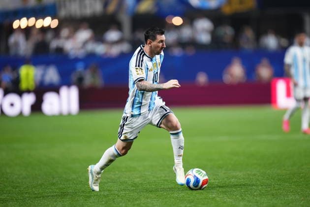 Argentina v Egypt - FIFA World Cup, WM, Weltmeisterschaft, Fussball 2026 - Round of 16 ATLANTA, USA - JULY 07: Lionel Messi (10) of Argentina in action during the 2026 FIFA World Cup Round of 16 match between Argentina and Egypt at Mercedes-Benz Stadium (Atlanta Stadium) in Atlanta, Georgia, United States on July 07, 2026. Jose Hernandez Anadolu Georgia United States. Editorial use only. Please get in touch for any other usage.  Copyright: x2026xAnadoluxJosexHernandezx
