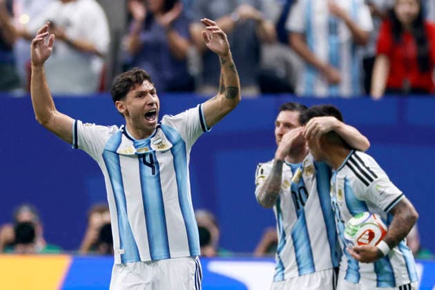 Argentina v Egypt: Round of 16 - FIFA World Cup, WM, Weltmeisterschaft, Fussball 2026 Gonzalo Montiel of Argentina celebrates during the FIFA World Cup 2026 Round of 16 match between Argentina and Egypt at Atlanta Stadium on July 7, 2026 in Atlanta, United States. Atlanta Atlanta Stadium GA United States Copyright: xAllstarxPicturexLibraryxLtdx