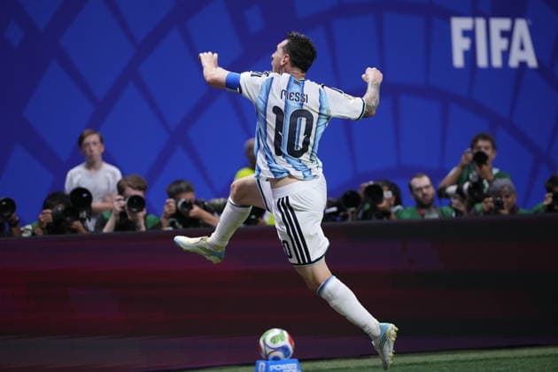 Argentina v Egypt - FIFA World Cup, WM, Weltmeisterschaft, Fussball 2026 - Round of 16 ATLANTA, USA - JULY 07: Lionel Messi of Argentina celebrates after scoring his team s second goal during the 2026 FIFA World Cup Round of 16 match between Argentina and Egypt at Mercedes-Benz Stadium (Atlanta Stadium) in Atlanta, Georgia, United States on July 07, 2026. Jose Hernandez Anadolu Georgia United States. Editorial use only. Please get in touch for any other usage.  Copyright: x2026xAnadoluxJosexHernandezx