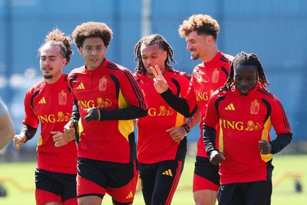 Belgium s Axel Witsel, Belgium s Diego Da Silva Moreira, Belgium s Thomas Meunier and Belgium s Jeremy Doku pictured during a training session of Belgian national soccer team Red Devils, on Tuesday 07 July 2026 in their base camp, home of the Seattle Sounders, Renton, Seattle, USA. The Rode Duivels - Diables Rouges qualified for the knockout stage of the 2026 FIFA World Cup, WM, Weltmeisterschaft, Fussball where they ll meet Spain in the round of 8 on July 10th. BRUNOxFAHY  x180665696x