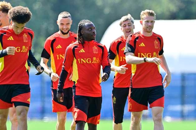 Belgian national football team - FIFA World Cup, WM, Weltmeisterschaft, Fussball 2026 - media activities 07 07 2026 RENTON, UNITED STATES OF AMERICA - JULY 07 : Doku Jeremy forward of Belgium and De Bruyne Kevin forward of Belgium pictured during a training session of the Belgian national football team during the FIFA World Cup 2026 on July 7, 2026 in Renton, United States of America, 07 07 2026 Renton United States of America  Copyright: xJanxDexMeuleneirx