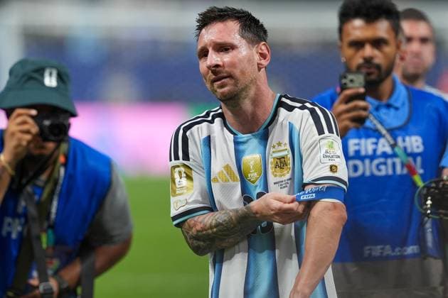 Lionel Messi of Argentina is emotional at the final whistle Argentina v Egypt, 2026 FIFA World Cup, WM, Weltmeisterschaft, Fussball Group of 16, Football, Atlanta Stadium, Atlanta, Georgia, USA - 07 Jul 2026Atlanta Mercedes-Benz Stadium Georgia (GA) United States of America  Copyright: xIsmaelxAdnan Shutterstockx 16981208eo