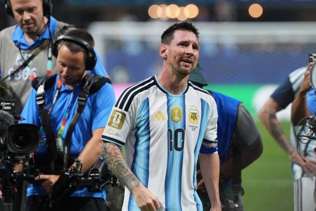 Lionel Messi of Argentina is emotional at the final whistle Argentina v Egypt, 2026 FIFA World Cup, WM, Weltmeisterschaft, Fussball Group of 16, Football, Atlanta Stadium, Atlanta, Georgia, USA - 07 Jul 2026Atlanta Mercedes-Benz Stadium Georgia (GA) United States of America  Copyright: xIsmaelxAdnan Shutterstockx 16981208en