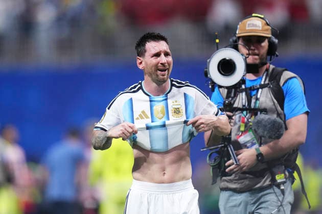 Argentina v Egypt: Round of 16 - FIFA World Cup, WM, Weltmeisterschaft, Fussball 2026 Lionel Messi of Argentina celebrates the victory in tears during the FIFA World Cup 2026 Round of 16 match between Argentina and Egypt at Atlanta Stadium on July 07, 2026 in Atlanta, Georgia. Atlanta GA United States  Copyright: xJosexBretonx originalFilename:bretonhernandez-argentin260707_npWll.jpg